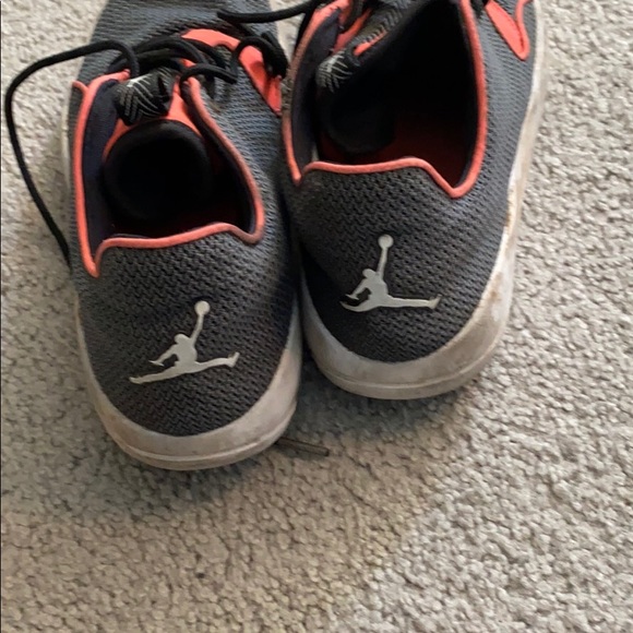 Jordan eclipse - Picture 2 of 4